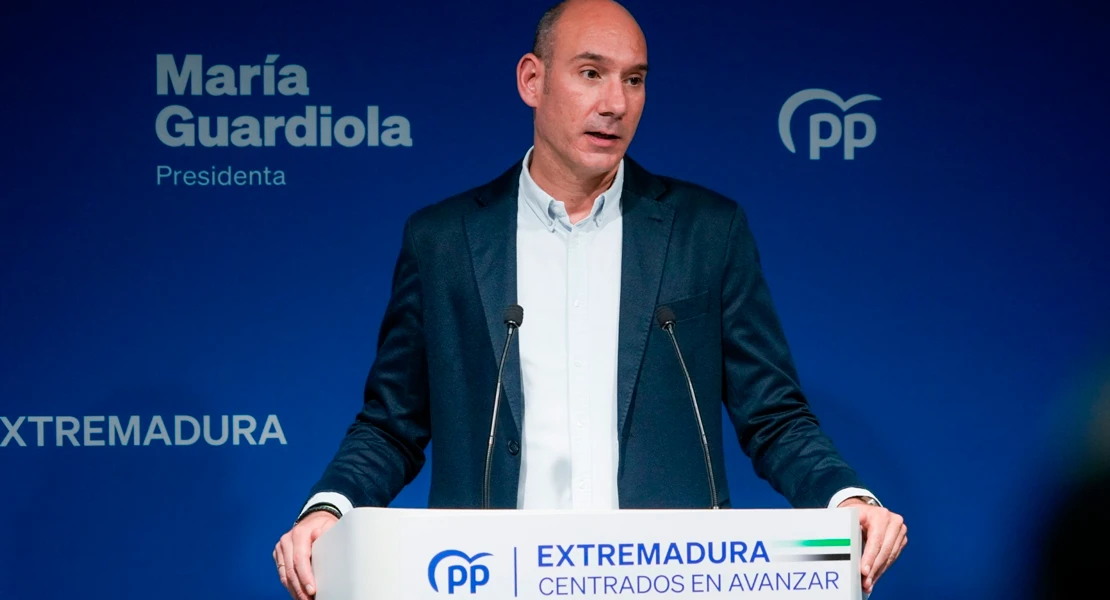 "Del sanchismo se sale con Feijóo; el PSOE está en descomposición"