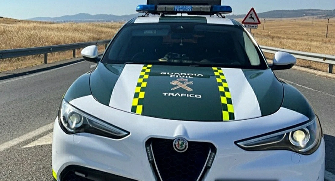 Una caída del tendido eléctrico obliga a cortar la EX-112