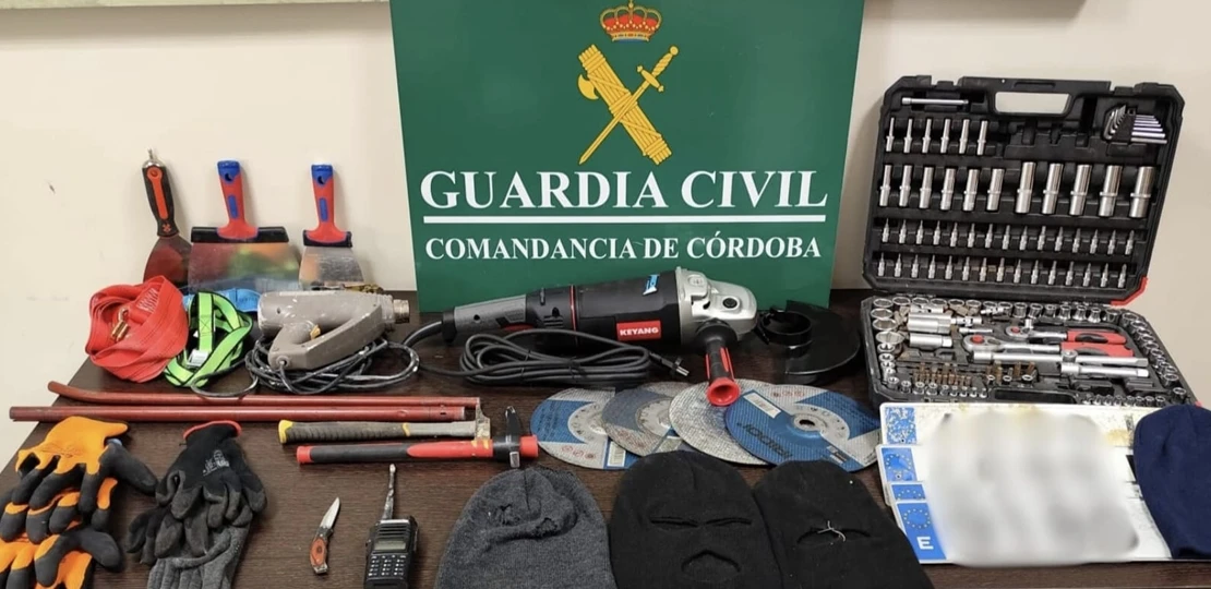 Varios detenidos por robar en empresas cacereñas