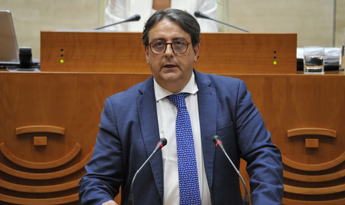 Vergeles: “Desde que gobierna el PP los empleados públicos han salido perdiendo”