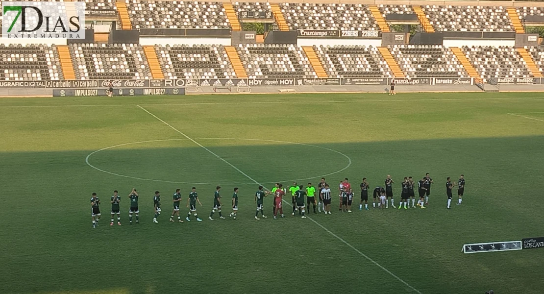Un Badajoz sin engrasar cae ante el Cacereño en el primer partido de pretemporada