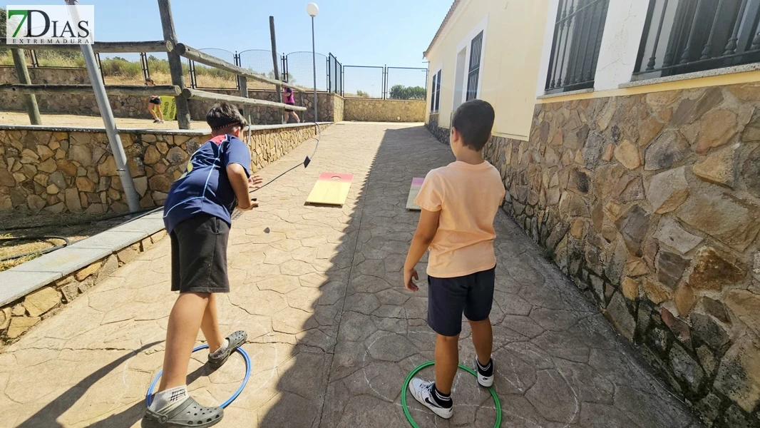 El Campamento de verano de San Vicente de Alcántara atrae a multitud de niños de la comarca
