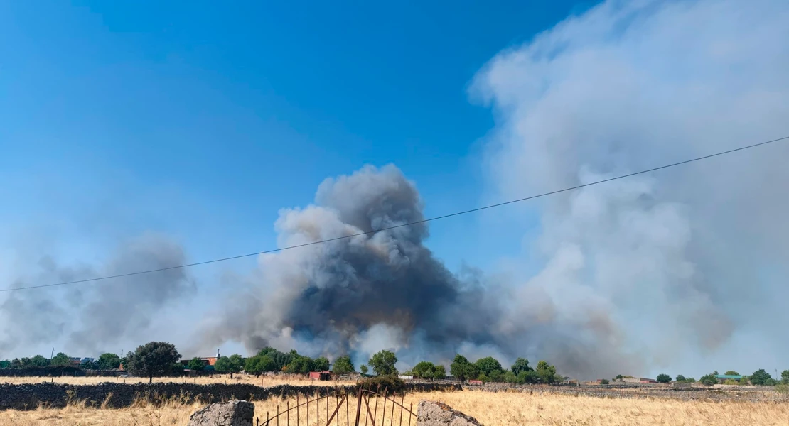 El INFOEX estabiliza los dos incendios en Trujillo y desactiva el nivel 1 de alerta