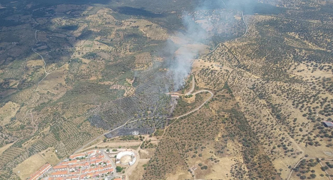 Desactivado el Nivel 1 de peligrosidad por el incendio forestal en Madroñera (CC)