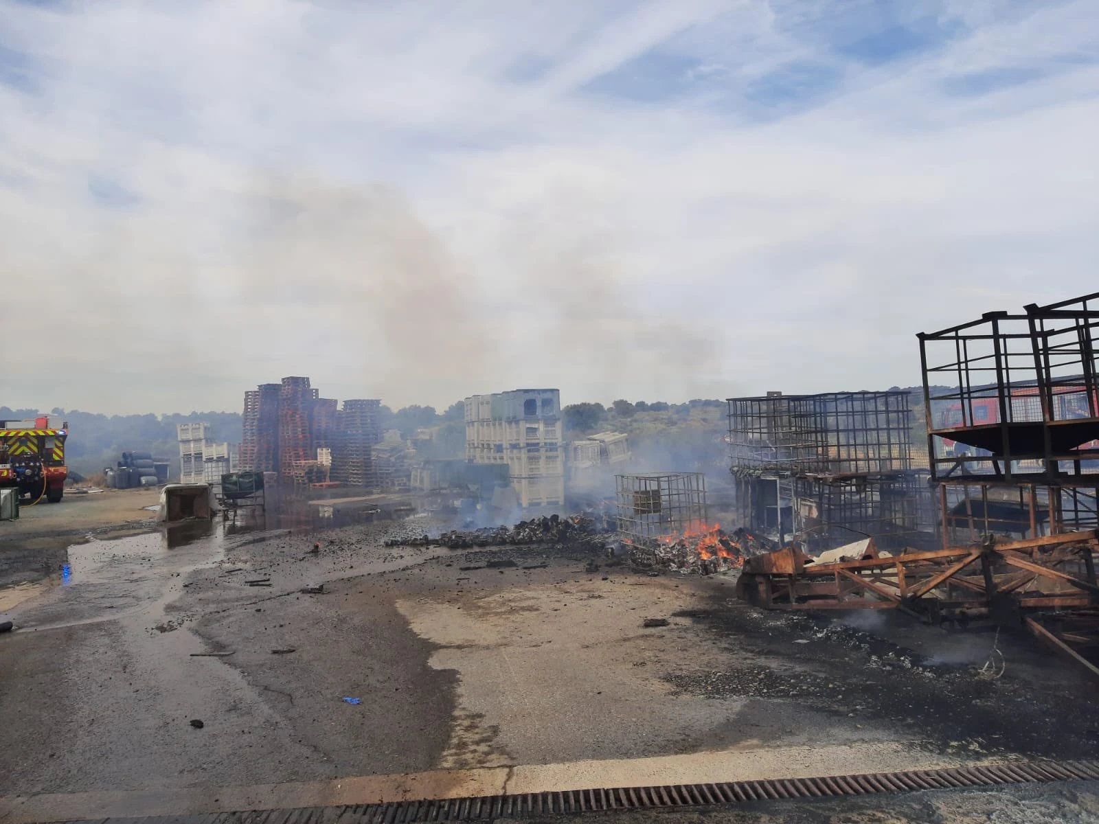 Un incendio afecta de nuevo a la empresa Acenorca en el norte extremeño
