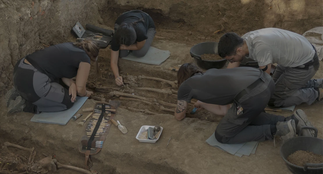 Localizan dos fosas comunes de la Guerra Civil en un pueblo de Badajoz