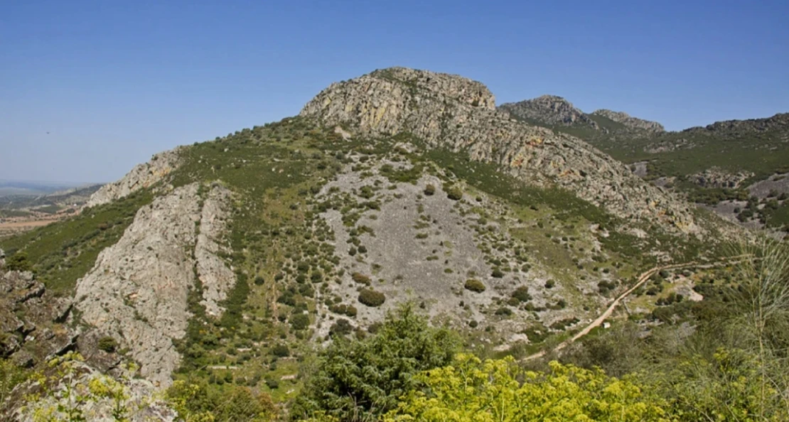 La Diputación de Badajoz defiende la viabilidad ambiental del proyecto de supertirolina en Hornachos