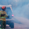 Bomberos del Infoex extinguiendo las llamas del incendio de Tres Arroyos