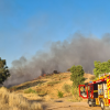 Un incendio en Badajoz llena de pavesas la ciudad