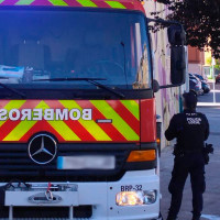 Una mujer amenaza con hacer explotar bombonas y desalojan a los vecinos