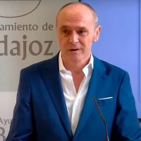 Extremadura despide a Alfonso Encinas, un referente de la vivienda pública