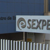 Vuelve a bajar el paro en Extremadura y España con números de récord