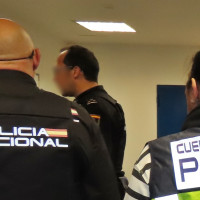Policía Nacional detiene a cuatro jóvenes por incendiar tres contenedores en Plasencia