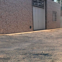Vecinos de la barriada de Llera pagan de su bolsillo el arreglo de su calle en Badajoz