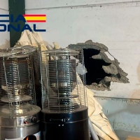 Así pilló la Policía Nacional a un hombre que robaba una nave en Mérida