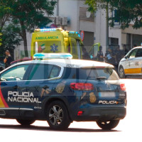 Aparatoso accidente en Badajoz: se empotra contra varios coches en Suerte de Saavedra