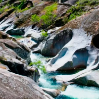 Otra persona herida en el Jerte: trasladada tras caer en la piscina de los Pilones