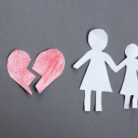 Las rupturas matrimoniales crecen en Extremadura y las madres reciben la mayoría de custodias