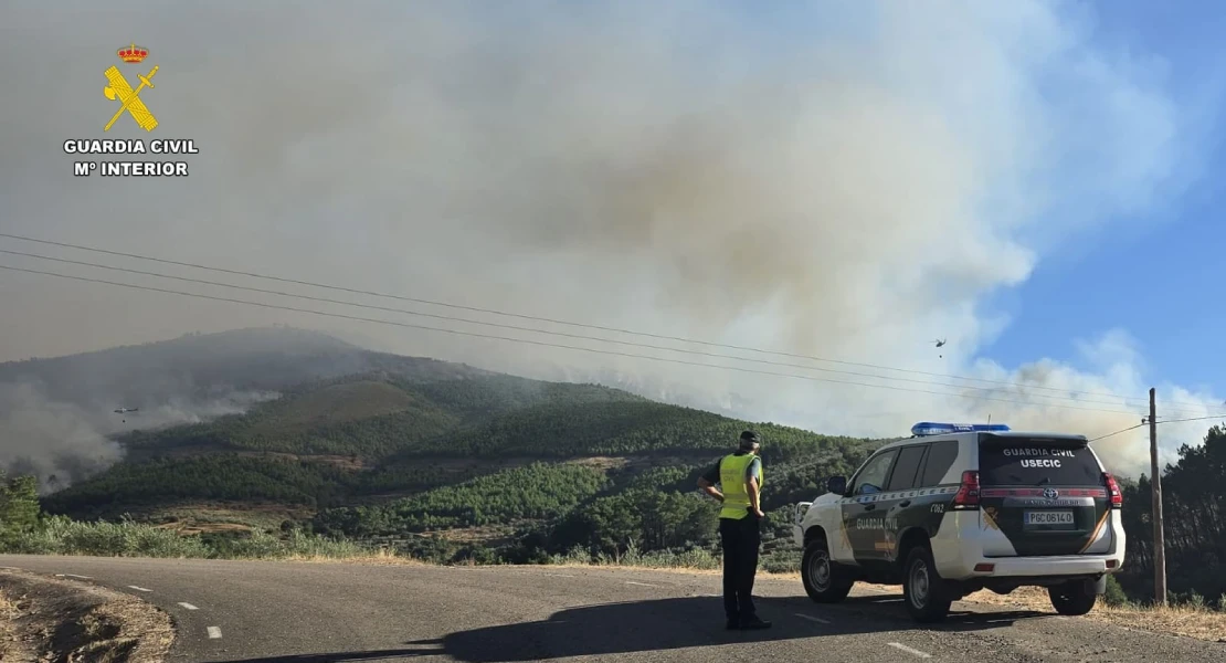 Incendio en Las Hurdes: varios flancos controlados, pero preocupa Avellanar