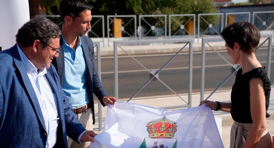 Así culmina la mejora de la carretera que une La Albuera con Valverde de Leganés