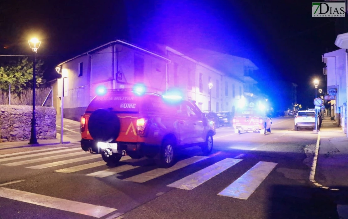 El incendio entra en Castilla y León: preocupan dos pueblos extremeños