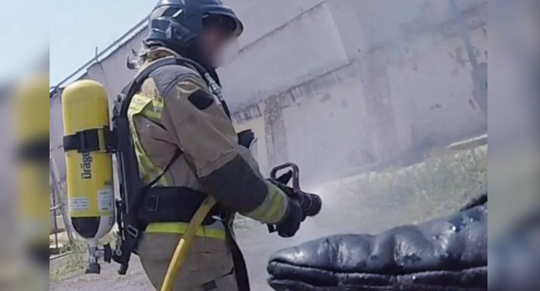 Los Bomberos intervienen en una fuga de gas en Badajoz