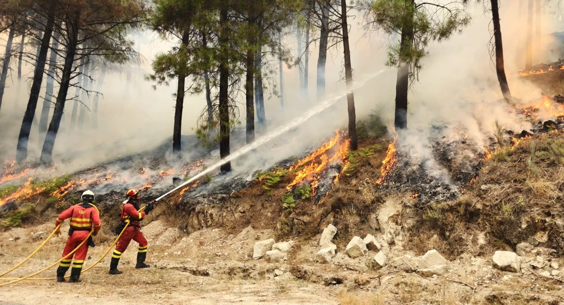 Estabilizado ya el 90 % del incendio en Las Hurdes