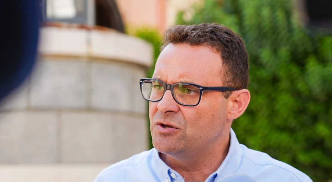 PSOE: “El pago medio a proveedores aumenta un 74% en Extremadura”