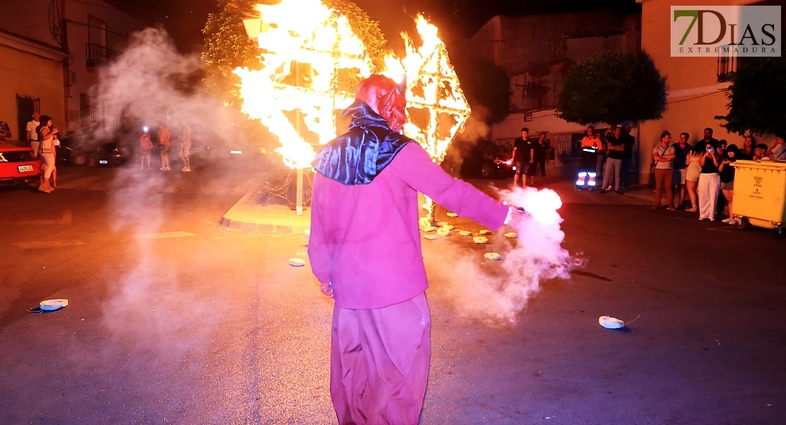 El terror invade Valverde de Leganés: miles de personas disfrutan La Fuga de la Diabla