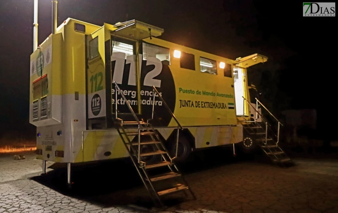 Las imágenes del desalojo por el incendio de Jarilla en Extremadura