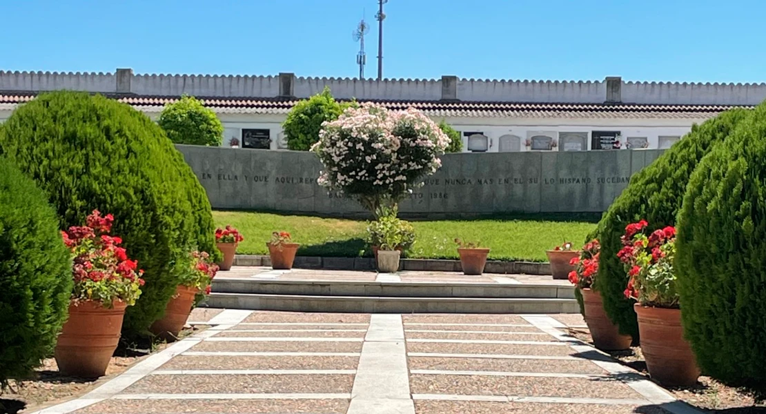 Badajoz conmemora la matanza del 14 de agosto:  exigen memoria, justicia y reconocimiento