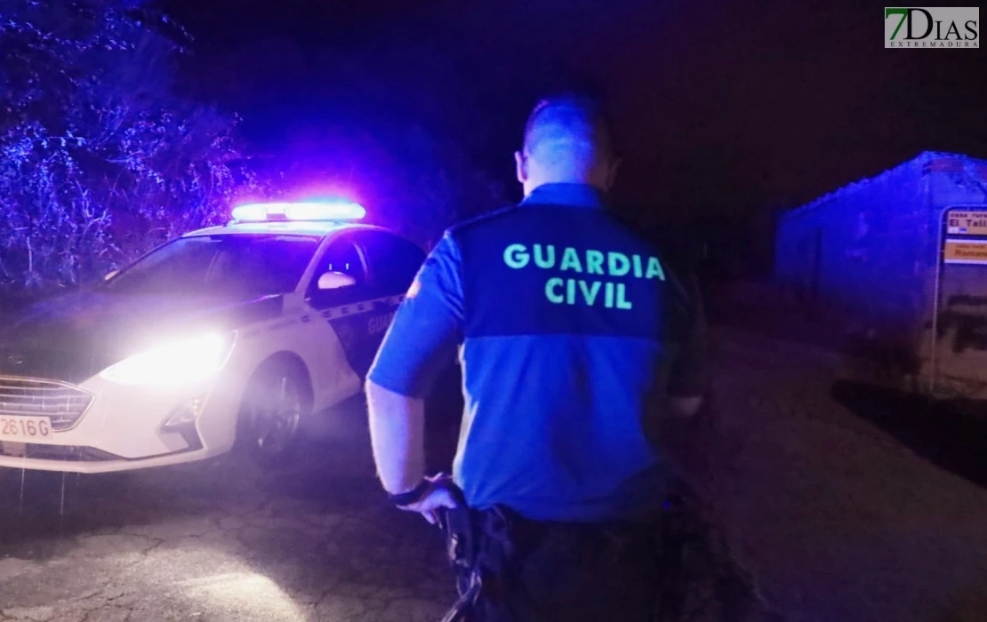 Las imágenes del desalojo por el incendio de Jarilla en Extremadura