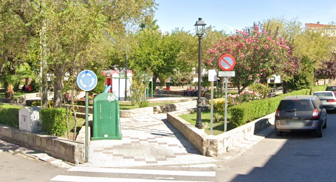 Piden suspender el trabajo en la calle de empleados públicos por el calor en un pueblo extremeño