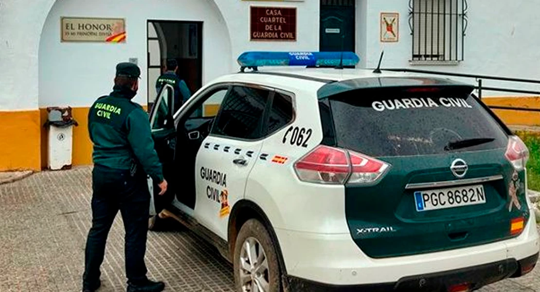 Investigan a tres personas por robar en el interior de viviendas en Torremayor y Montijo