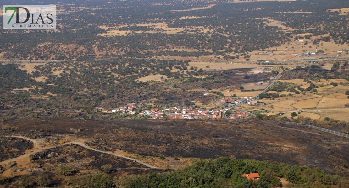 Así se encuentra uno de los pueblos afectados por el incendio de Jarilla: "Volverás a florecer"
