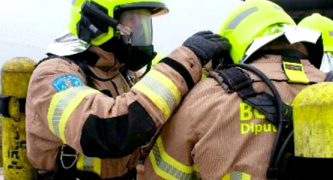 Evacuación y alarma en el Club de Golf de Cáceres tras un incendio