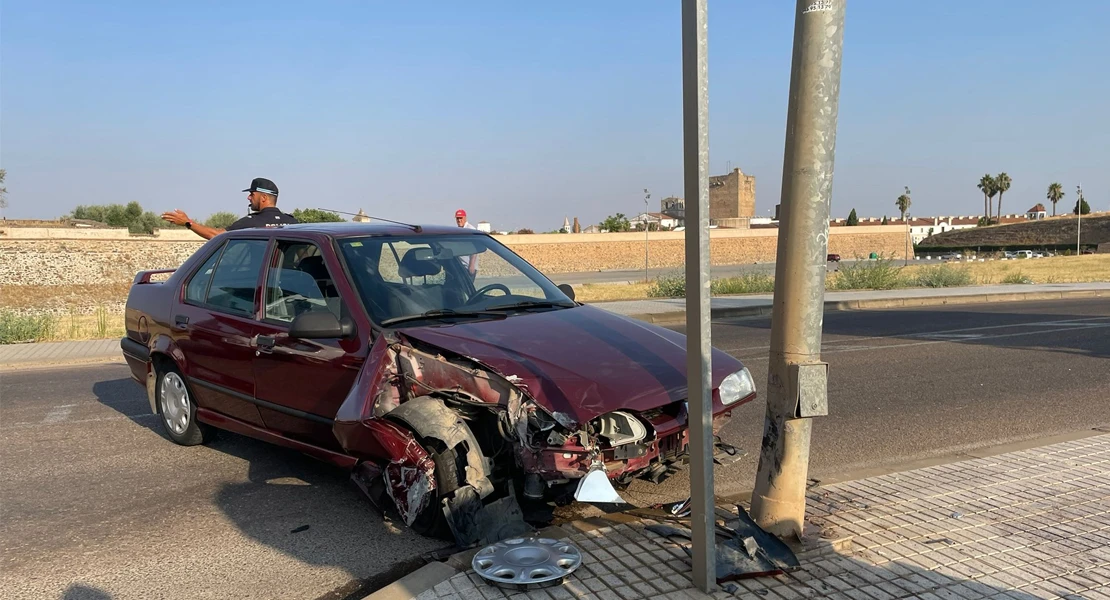 Sufre un accidente de tráfico en Olivenza