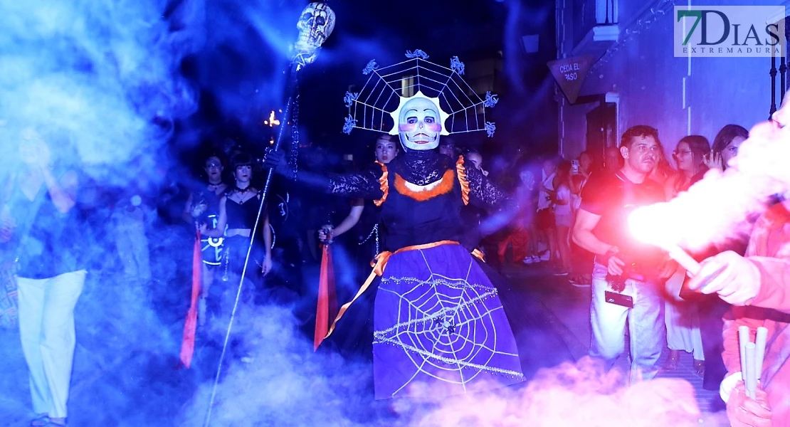El terror invade Valverde de Leganés: miles de personas disfrutan La Fuga de la Diabla