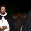 Éxito en las calles de Barcarrota: actores, cantantes y multitud de público en la XI Visita Guiada Nocturna