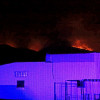 El incendio entra en Castilla y León: preocupan dos pueblos extremeños