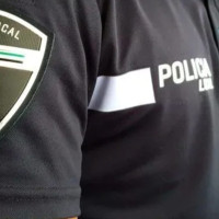 Una vecina sorprende a una ladrona en su dormitorio en Talavera la Real