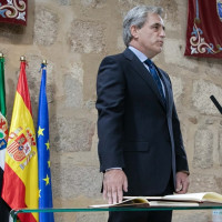 Un consejero de la Junta dimite tras ser acusado de falsear su currículum