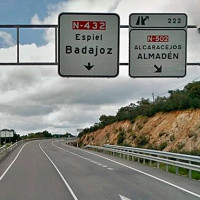 Avanzan las obras de mejora del acceso sur a Badajoz en la N-432