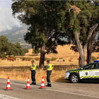 El fuego obliga a evacuar Gargantilla y confinar Hervás: "Está absolutamente desbocado"