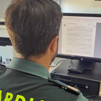 Investigan a un empleado del servicio postal en Extremadura por robar más de 50 paquetes para venderlos