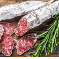 Alertan sobre nuevos lotes de fuet con Salmonella