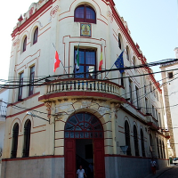Roban 10 armas de fuego del Ayuntamiento de Alburquerque en plena madrugada