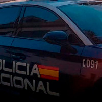 La rápida intervención de la Policía Nacional salva la vida a una persona en Badajoz