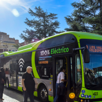 Viajar en bus en Badajoz cuesta la mitad: nuevos descuentos hasta diciembre