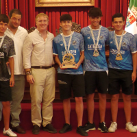 El Ayto. recibe al Don Bosco tras hacer historia en el Nacional de fútbol playa
